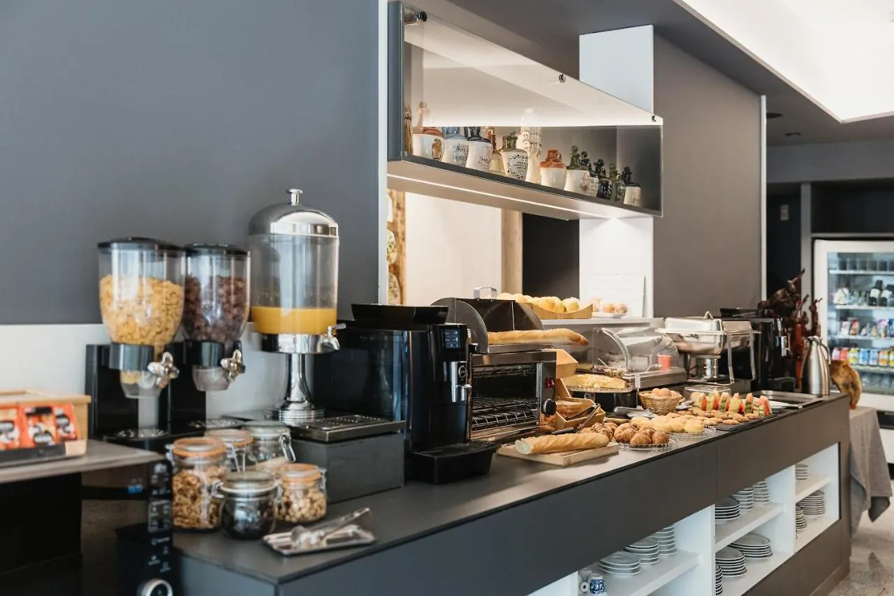 **  Hotel Travessera Barcelona Spanje
