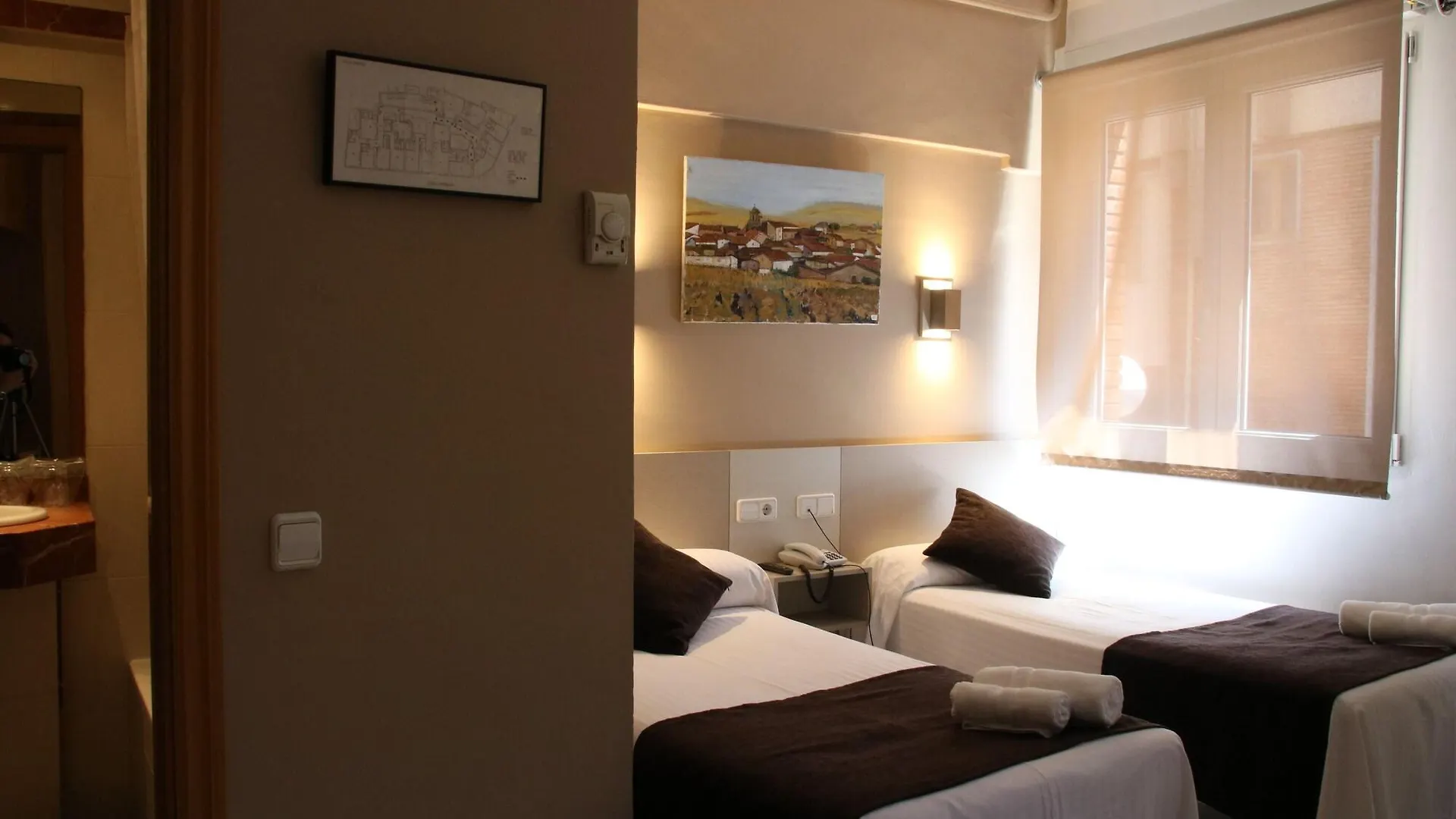 Hotel Travessera Barcelona España