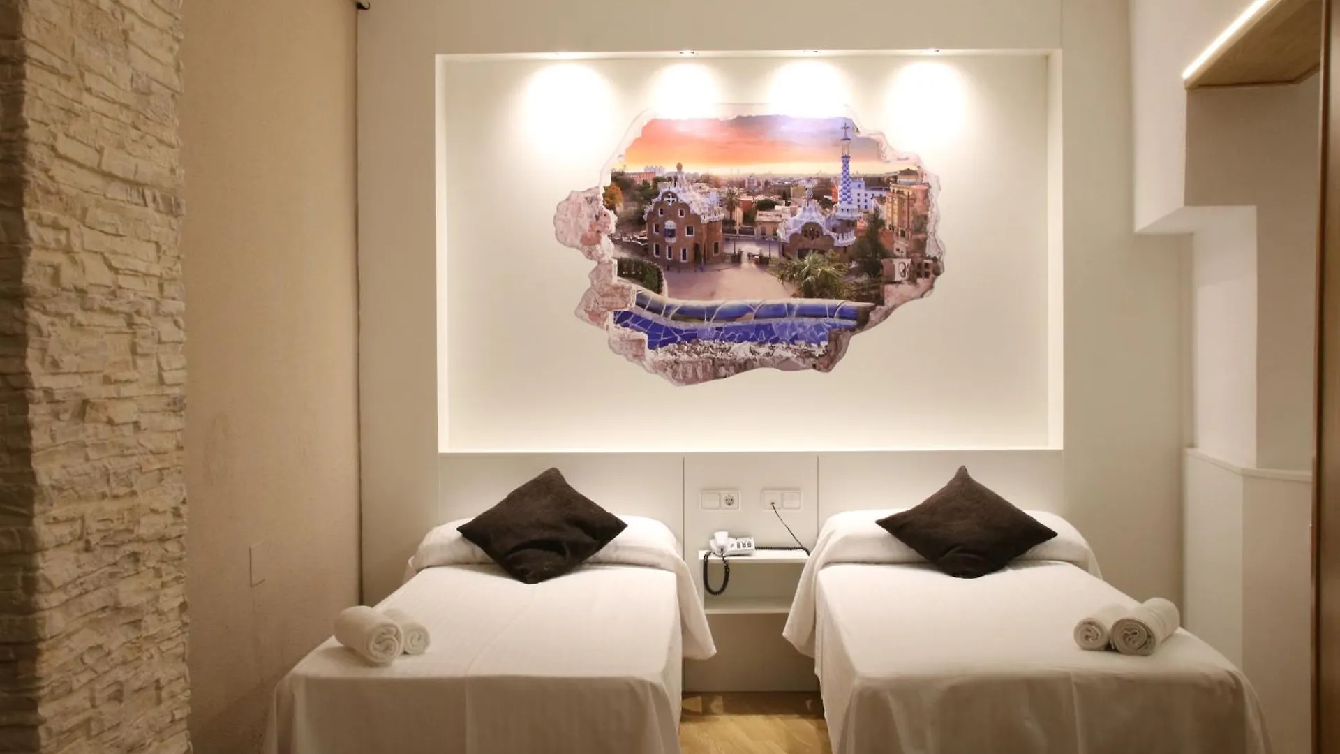 Hotel Travessera Barcelona